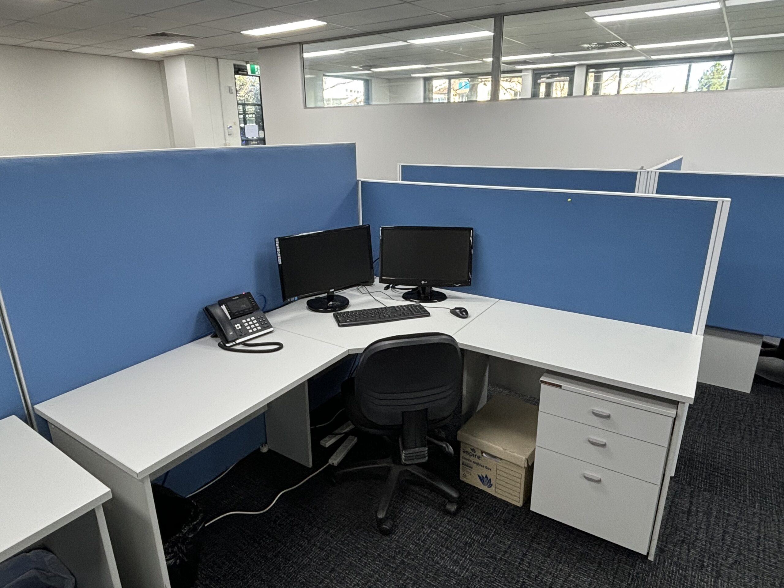 Conventional-Workspace-NSW-Lindfield-345-Pacific-Highway-typical-workstationr888701.jpg